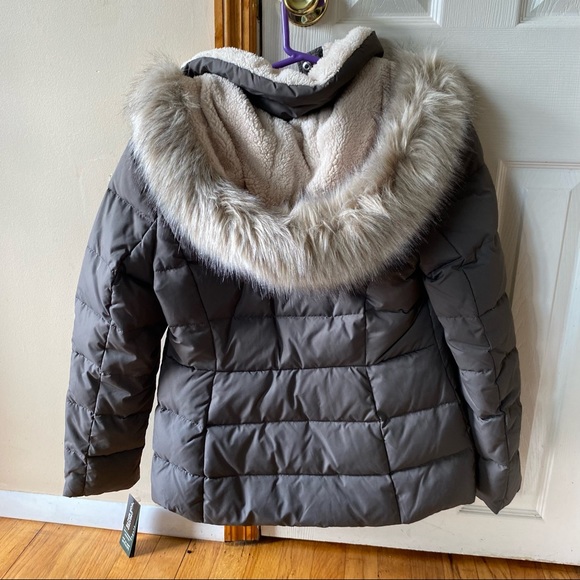 Ralph Lauren Faux-Fur Hooded Puffer Coat - Picture 11 of 14
